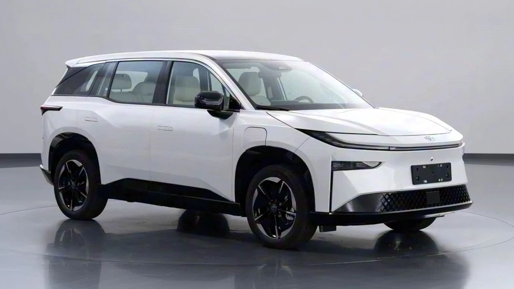  GAC готовит к премьере кроссовер Aion i60. У него много общего с моделью Toyota