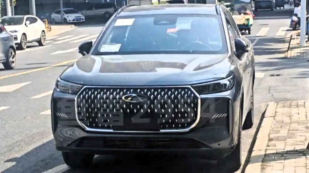 Новый Chery Tiggo 8 Pro заметили в Китае. Какой кроссовер скрывается под этим названием