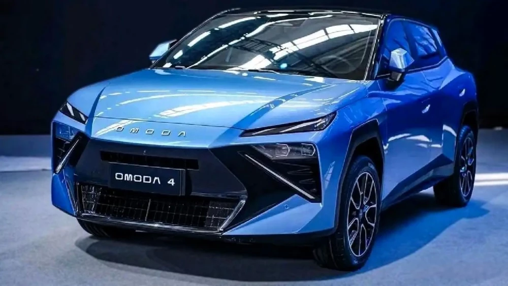 Самый компактный и доступный. Кроссовер Omoda C4 появится в России в 2026 году