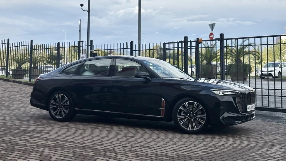  У Hongqi H9 в России появилась рестайлинговая версия. Почему она вдвое дороже