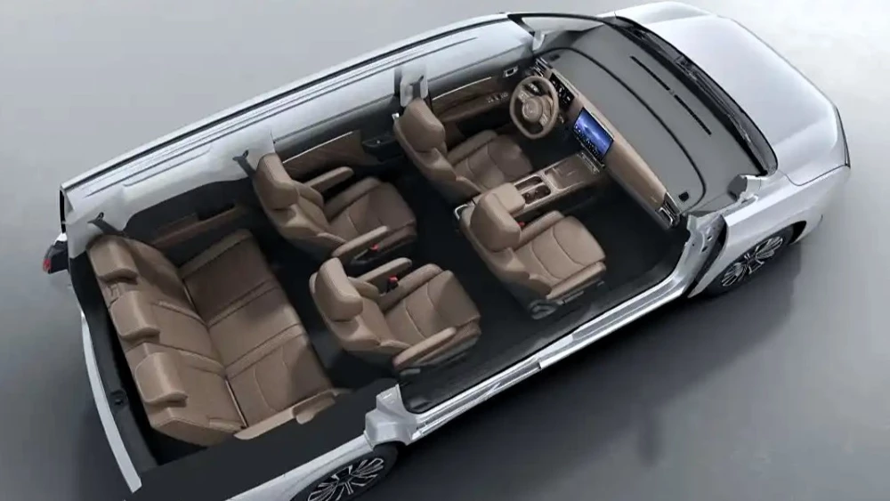 В Китае начались предпродажи семейного Wuling Starlight 730. Он крупнее и дешевле «Ларгуса»