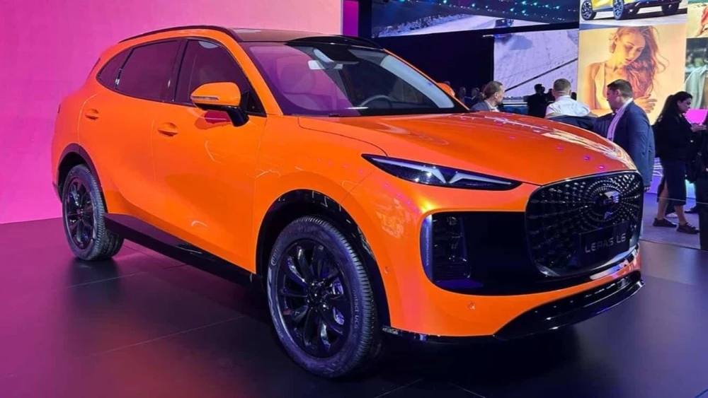 В Китае заметили кроссовер Lepas L6 от Chery. Что известно о модели