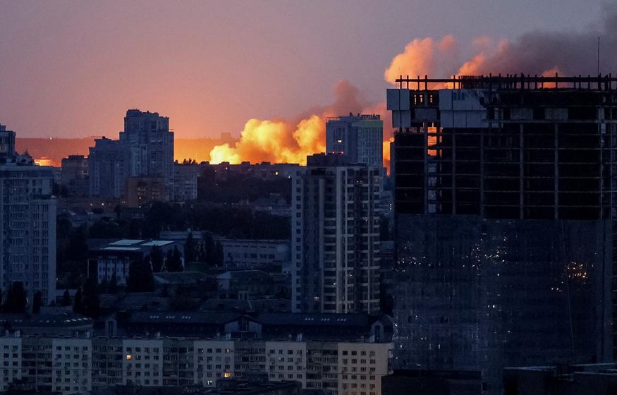 «Над Киевом аж небо трещит. Ох какое сражение сейчас идет за Украину!»: Сладков