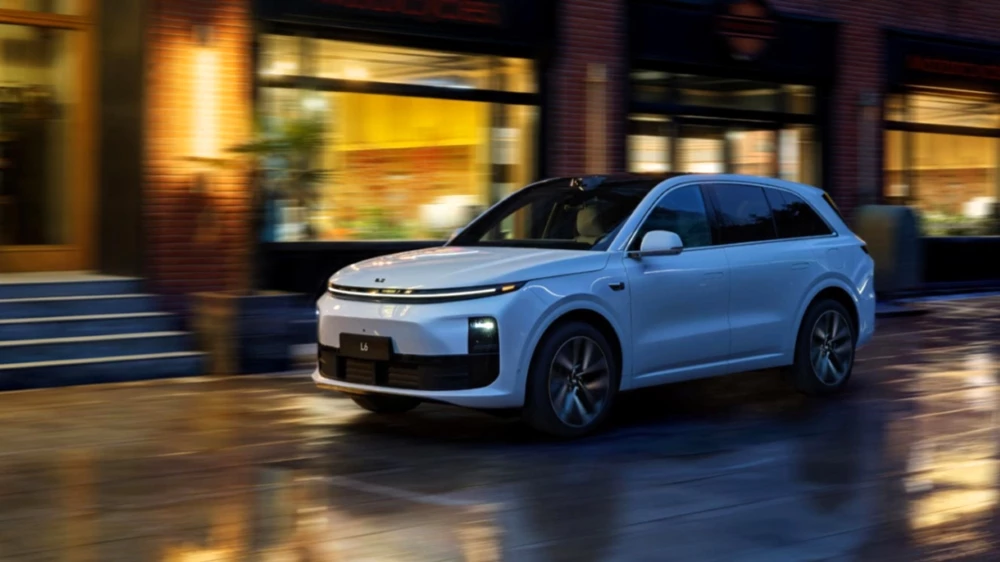 «Безупречный опыт на всех этапах». Три кроссовера Li Auto получили ОТТС для России