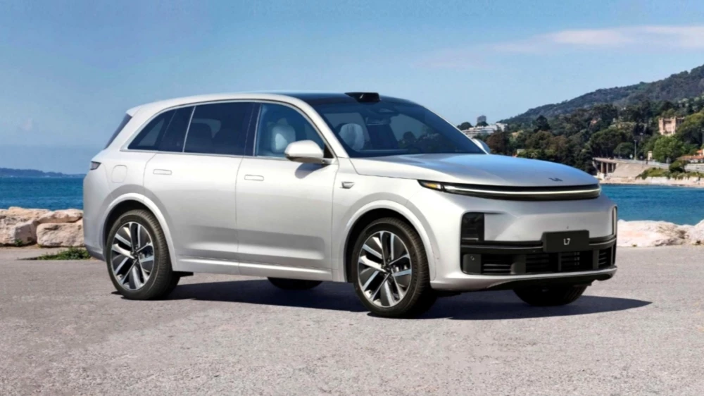 «Безупречный опыт на всех этапах». Три кроссовера Li Auto получили ОТТС для России