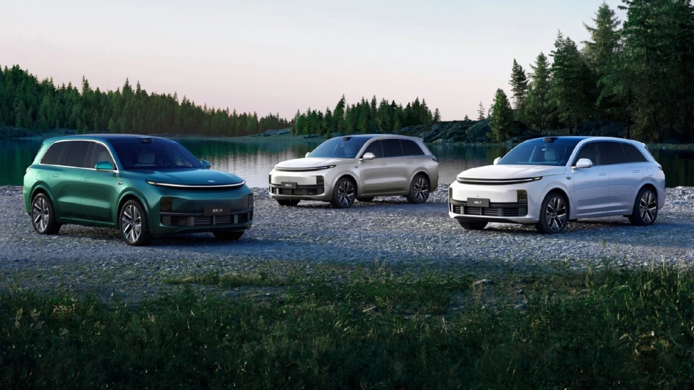  «Безупречный опыт на всех этапах». Три кроссовера Li Auto получили ОТТС для России