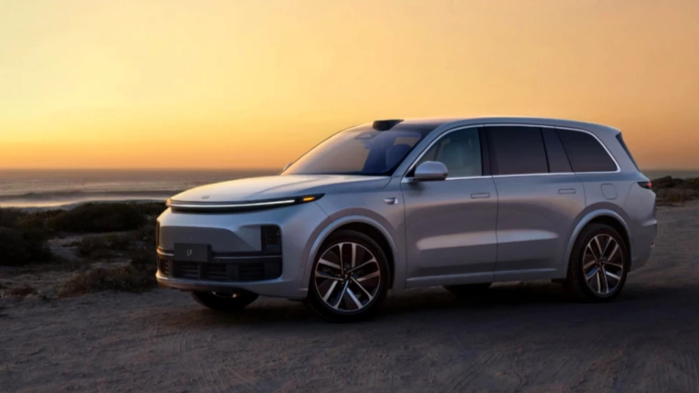 «Безупречный опыт на всех этапах». Три кроссовера Li Auto получили ОТТС для России