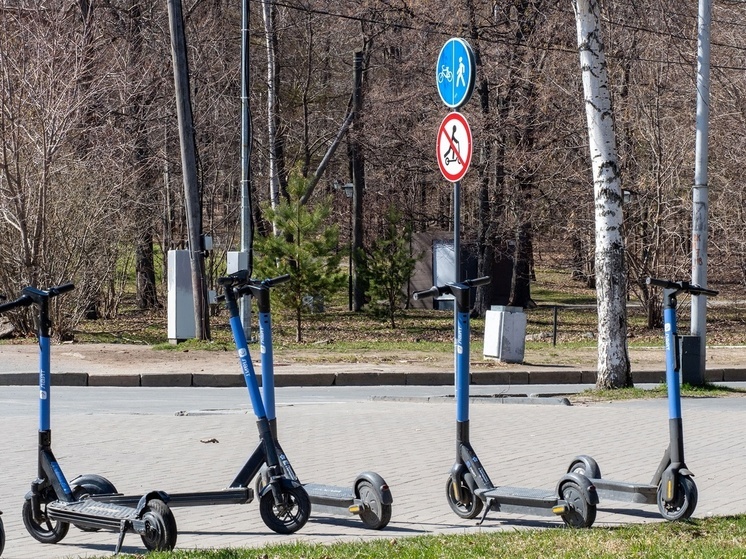 Минтранс России не планирует вводить права для пользователей электросамокатов