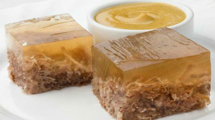 Традиционный русский холодец: Кому он категорически запрещён?