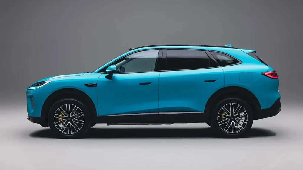  Chery представила новый кроссовер Fulwin T9L. Первые фото и характеристики