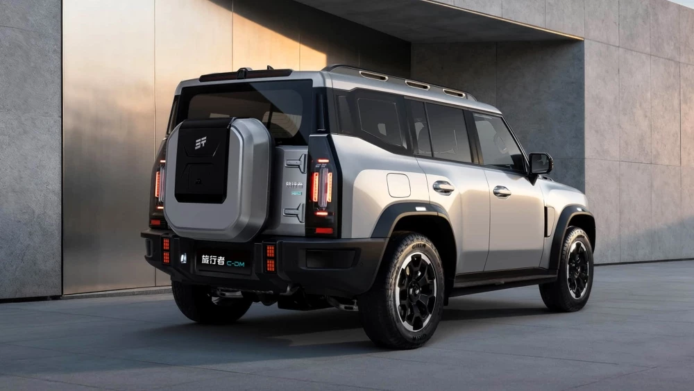 Добавили физических кнопок. В Китае дебютировал обновленный Jetour T2 2026 года