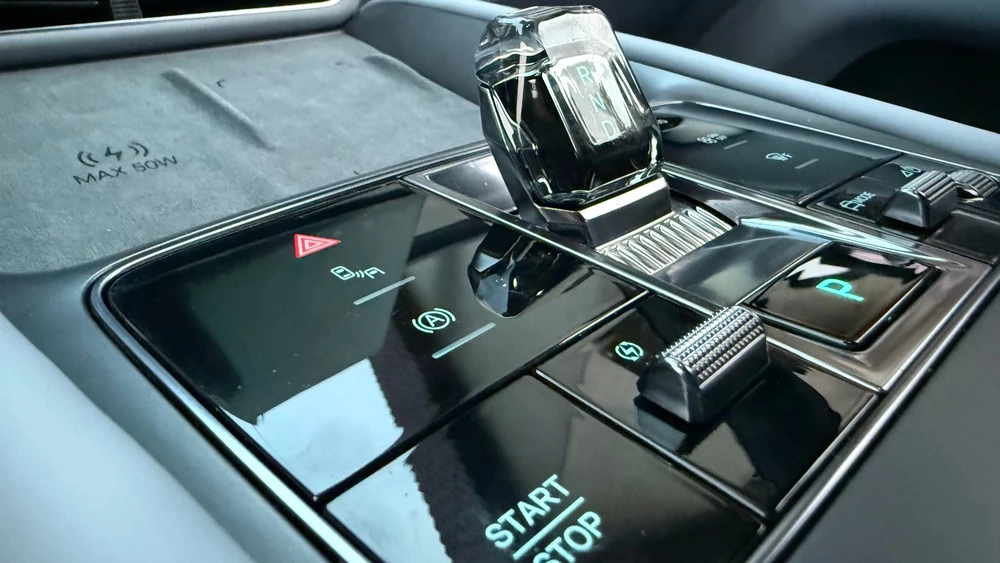  Электрокроссовер с эффектом доверия. Тестируем BYD Sealion 7