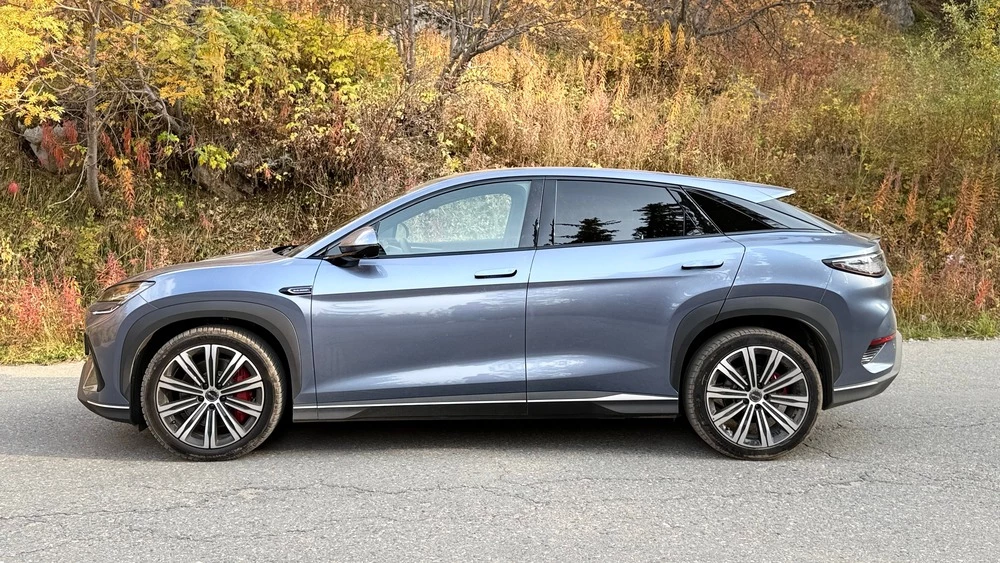  Электрокроссовер с эффектом доверия. Тестируем BYD Sealion 7