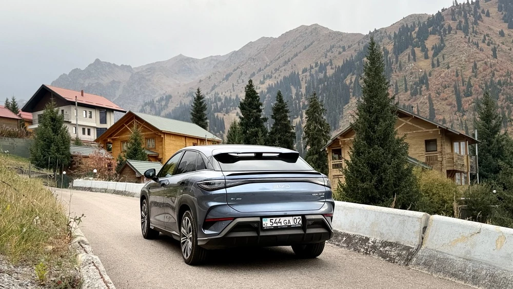  Электрокроссовер с эффектом доверия. Тестируем BYD Sealion 7