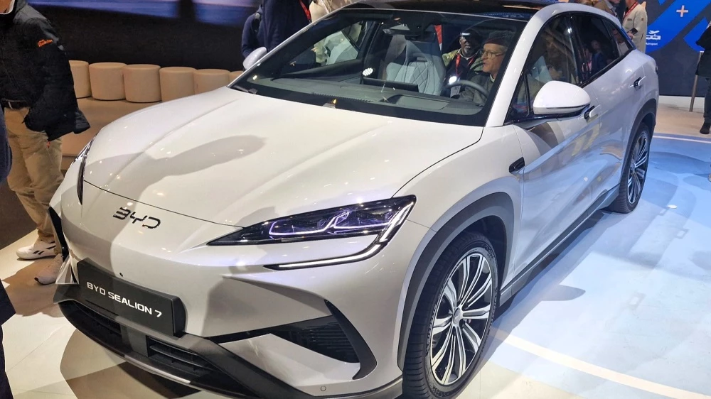  Электрокроссовер с эффектом доверия. Тестируем BYD Sealion 7