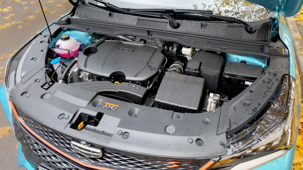 Geely завершила продажи Coolray в России. Чем запомнилась модель и кто ее заменит