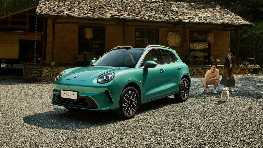 Кроссовер Ora 5 от GWM вышел в предзаказ. Как оснащается и сколько стоит новинка