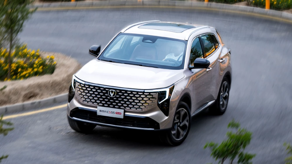  Новый Changan Uni-S сертифицируют в России. У него полный привод