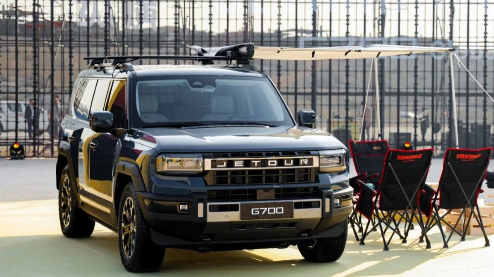  Новый пикап Jetour F700 заметили на автовозе. Он создан на базе внедорожника G700