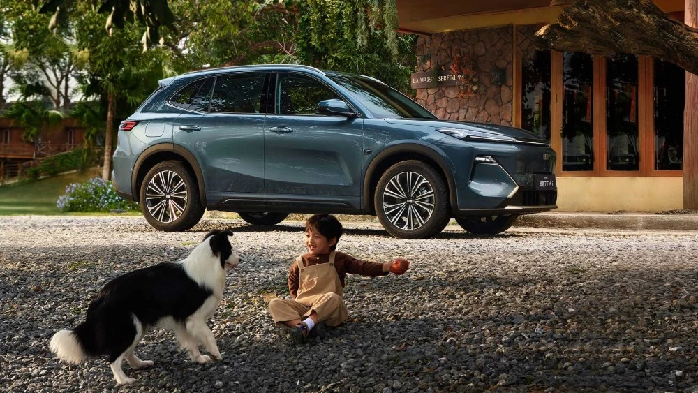  Обновленный Geely Starship 7 EM-i 2026 вышел на рынок Китая. Пока без новой батареи