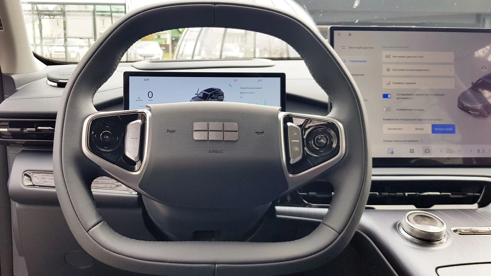 Первый электромобиль белорусской сборки. Станет ли Geely EX5 альтернативой «серому» импорту?