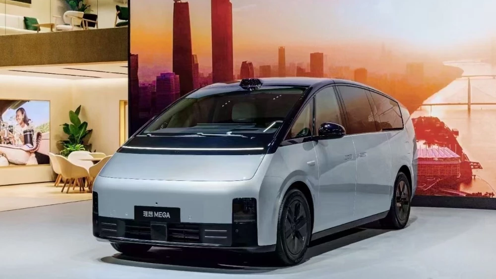  Показательная порка. Li Auto увольняет сотрудников из-за проблем с автомобилями