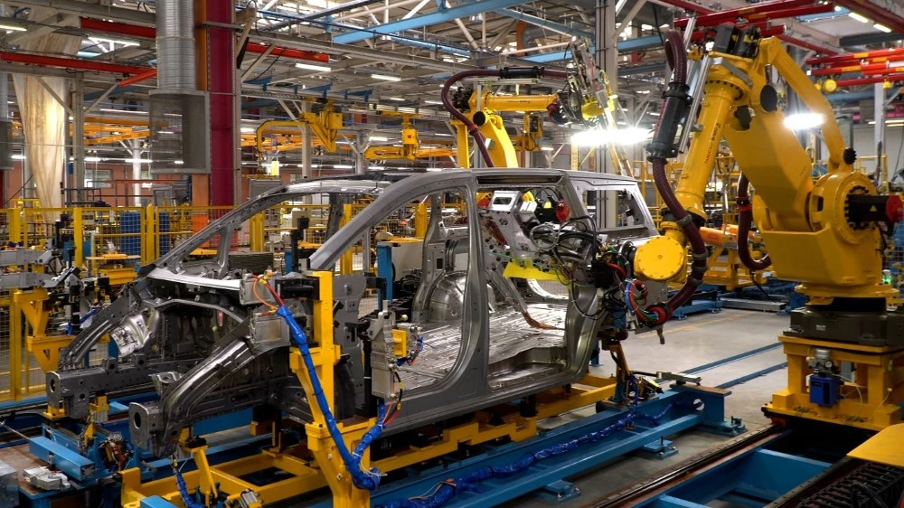 Sollers начал продажи минивэна SP7. Сколько стоит и как оснащается