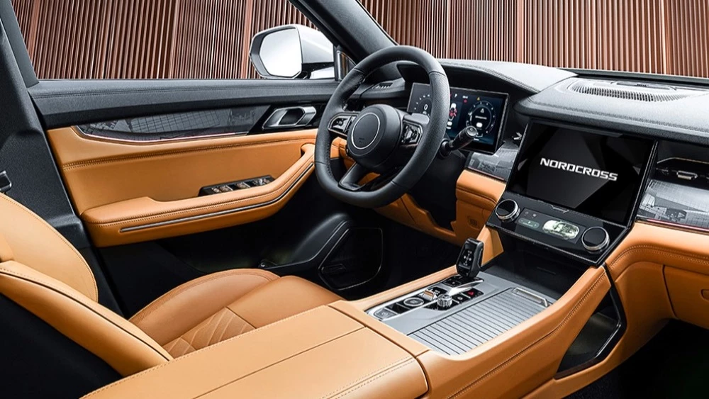  Стала известна официальная цена кроссовера Nordcross 001 в России. У бренда появился сайт