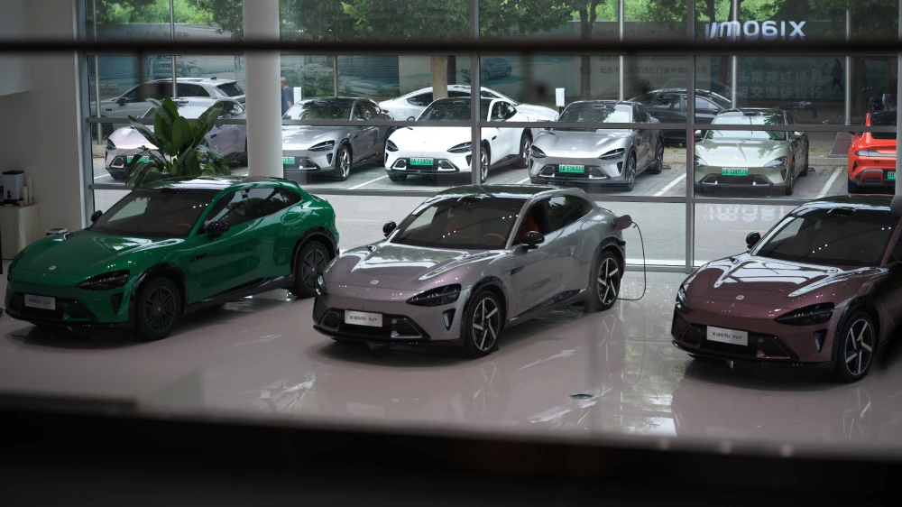  Топ-менеджер Geely предрек банкротство ряда автокомпаний в 2026 году. В чем причины?