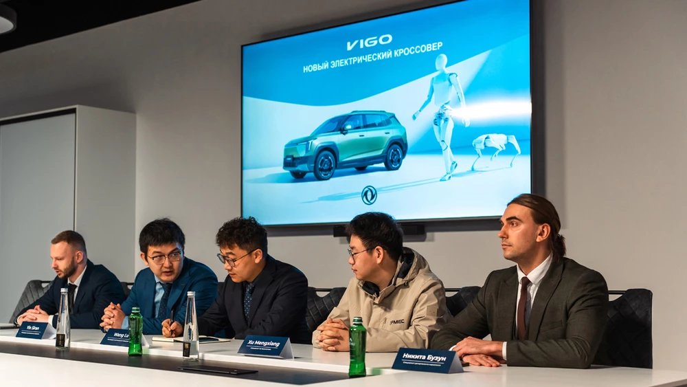  В Беларуси назвали цены и комплектации кроссовера Dongfeng Vigo. Он доберется и до России