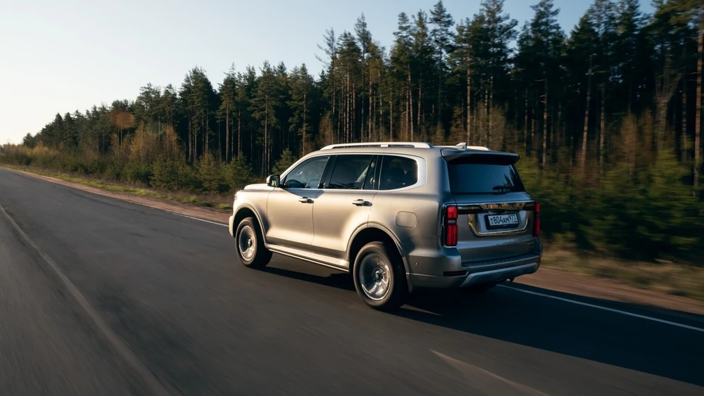 В России названы цены Tank 500 2025 модельного года. Как изменился внедорожник