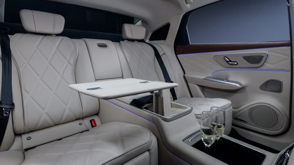 VIP-седан Chery. Fulwin A9L получил версию с 4-местным салоном и полным приводом