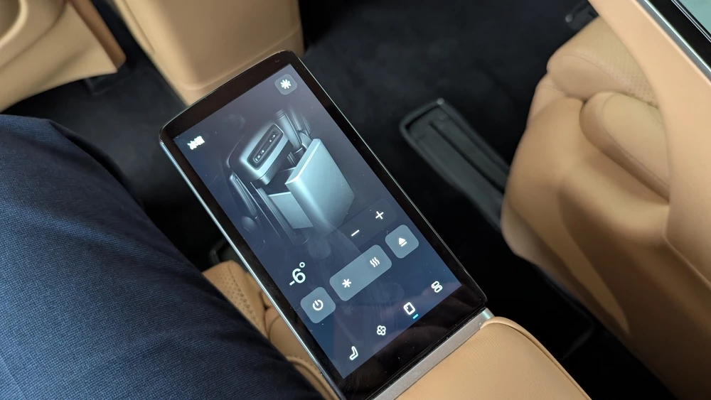 Voyah привезет в Россию минивэн Dream+. 8 интересных фактов и «живые» фото