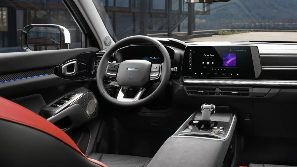  «Выбор небольшой, мало привезли». Как дилеры Haval продают новый кроссовер H3