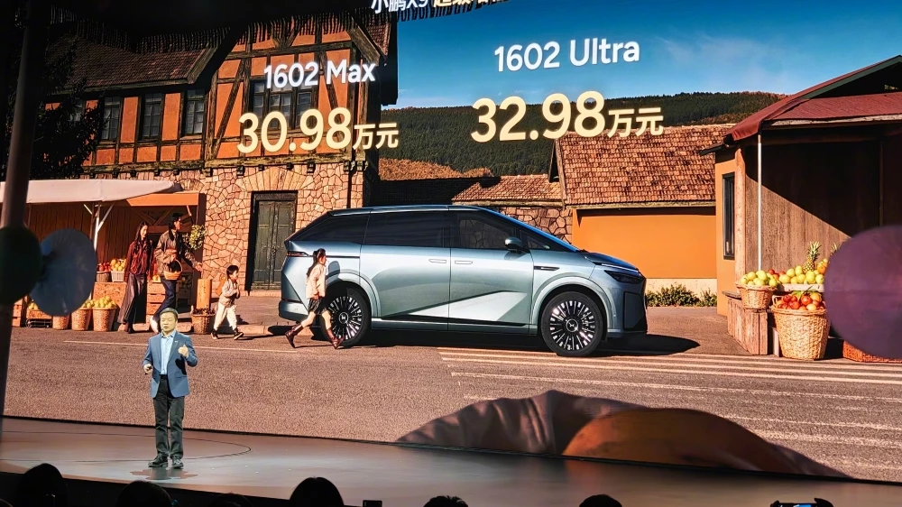  XPeng X9 стал самым дальнобойным семиместным минивэном в мире. Цены и оснащение