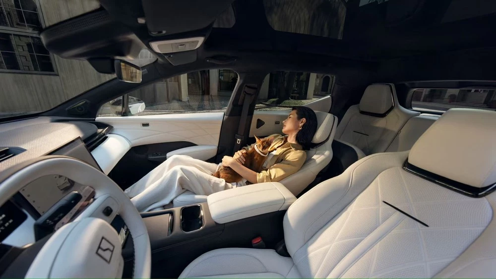  Zeekr выпустил кроссовер X 2026 модельного года. Как изменилась модель