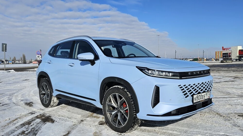  «Желательно успеть до 1 декабря». Проверяем, есть ли на рынке дефицит кроссоверов Exeed LX