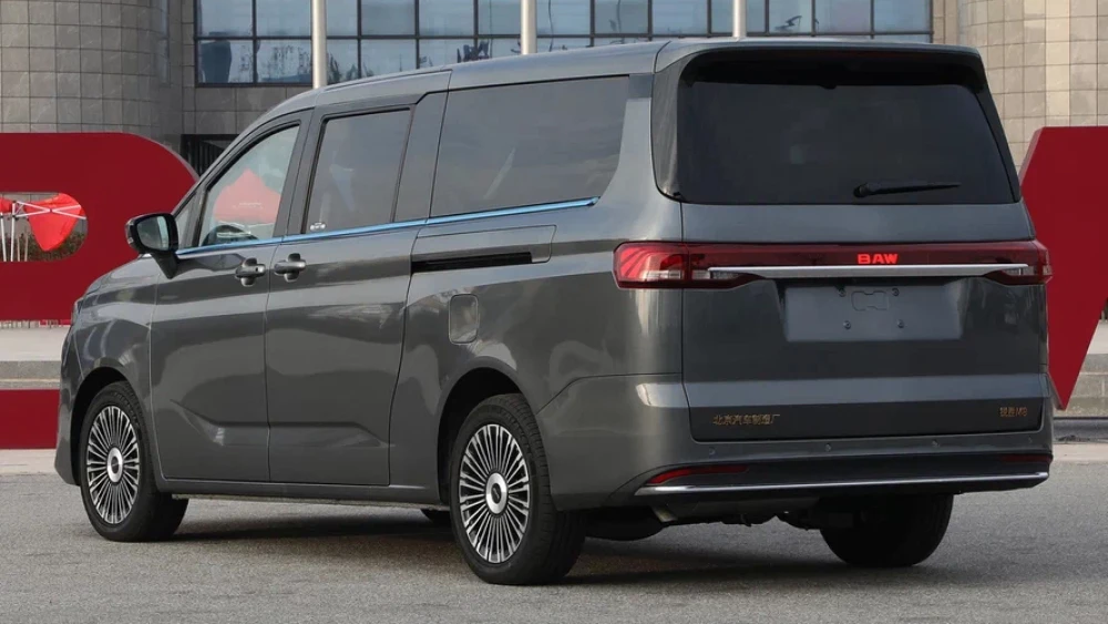 BAW готовит новый автомобиль для России. Это последовательный гибрид