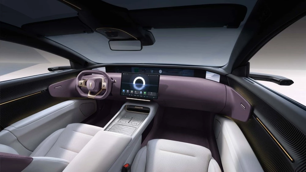  Цены электромобиля Avatr 12 назвали в России. Новинку можно купить с пожизненной гарантией