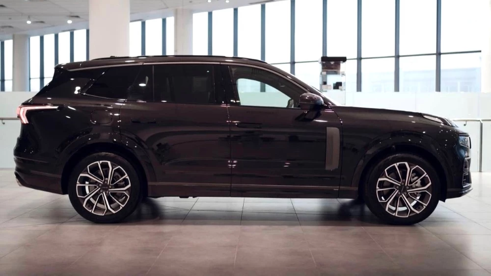  Декабрьский «утиль» сильнее всего ударит по Geely и GAC. Как скоро ожидать подорожания машин