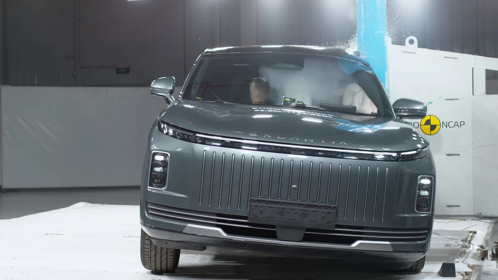 Euro NCAP разбил в краш-тесте три модели Geely и Chery. Они продаются в России