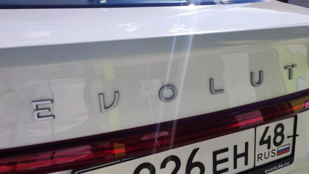  Evolute готовит новую бюджетную модель. Какой автомобиль Dongfeng может ей стать