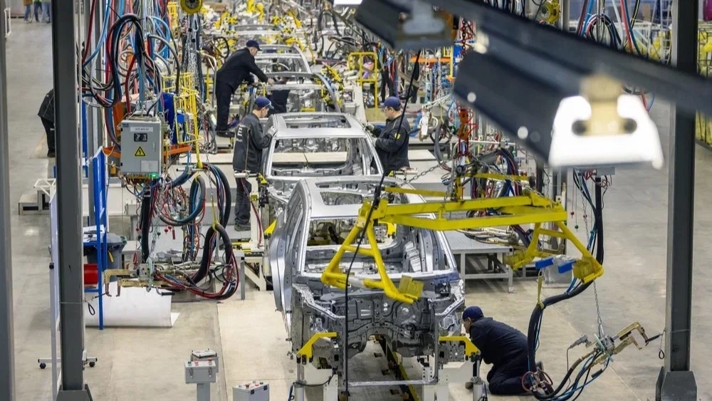  Как Evolute пишет историю российского электротранспорта. Репортаж с завода