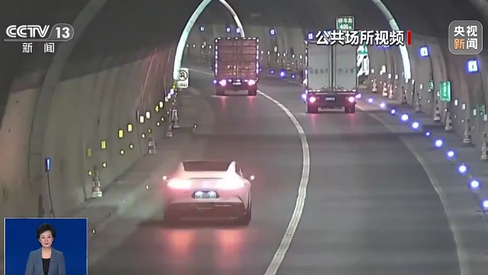  Кроссовер Avatr 11 почти довез пьяного водителя до дома с помощью автопилота. Что пошло не так