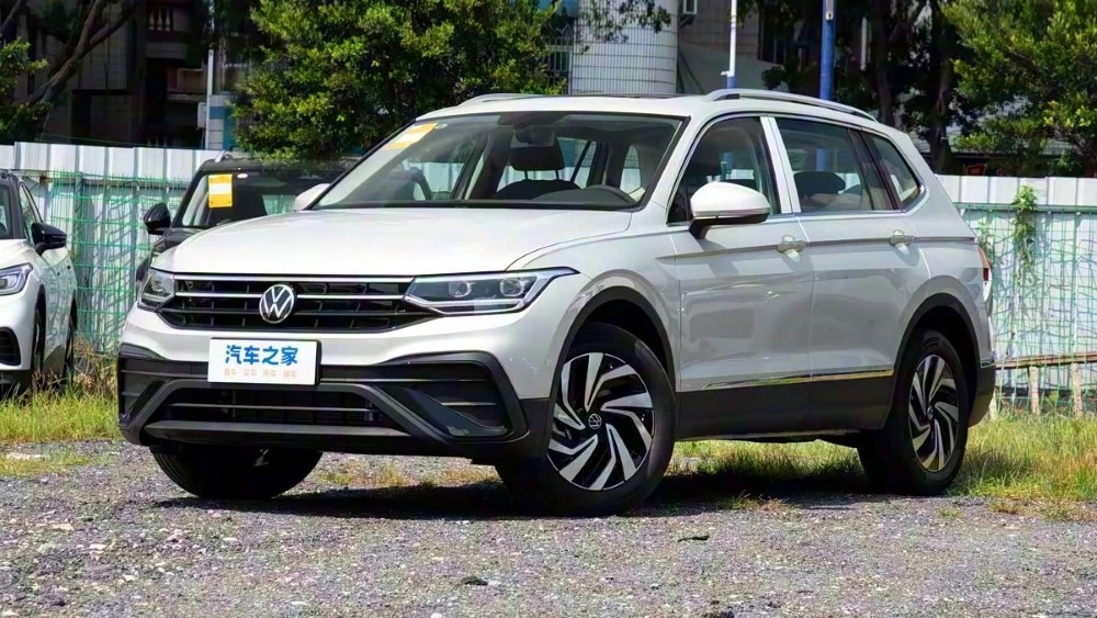 На каких кроссоверах ездят в Китае? Топ-20 моделей с традиционными ДВС за 10 месяцев 2025 года