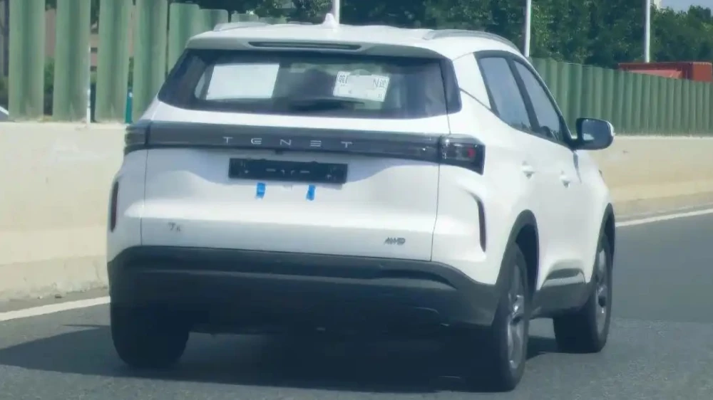 Tenet T4 с полным приводом появится в России. Стали известны цены