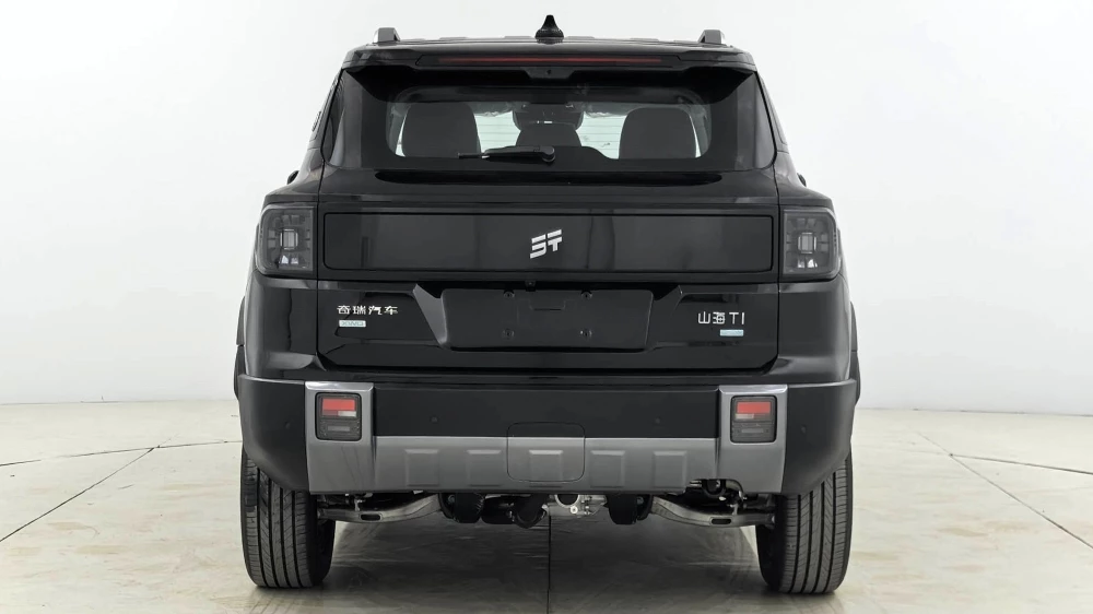 Теперь с «рюкзачком». Минпром КНР рассекретил обновленный Jetour T1