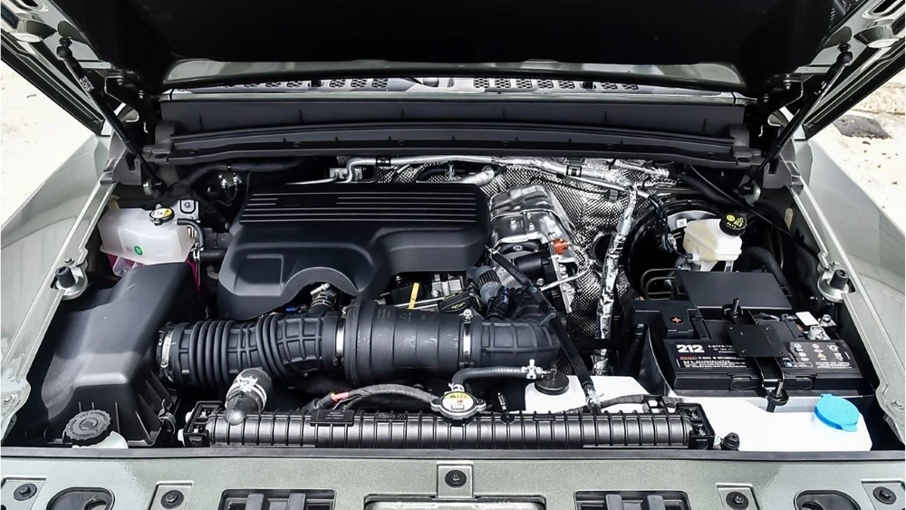 Трехдверный внедорожник BAW 212 получит жесткую крышу. Фото и подробности