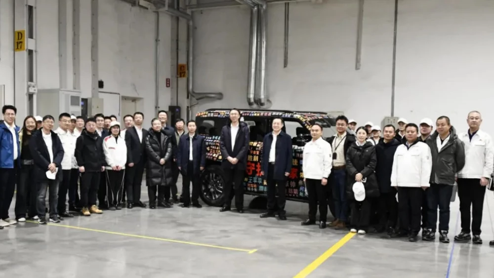  Внедорожник Hongqi оказался сильно похож на Haval. Что это за модель