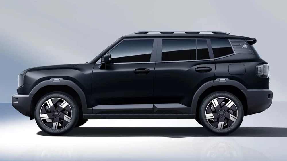  У кроссоверов Jetour T1 и T2 появились новые &laquo;черные&raquo; версии. Цены и особенности